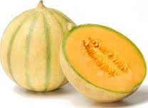 gyumolcskosar-sargadinnye